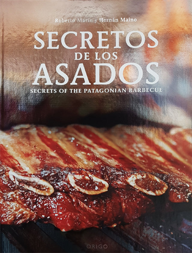 Secretos de los Asados (Tapa dura/ Bilingüe-Plata)